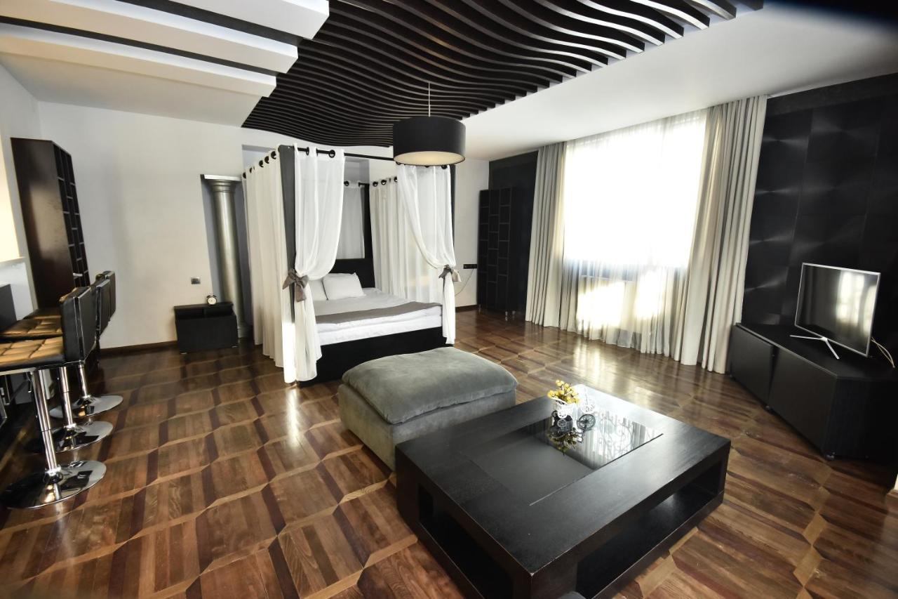 Boutique Hotel Medusa Batumi Bagian luar foto