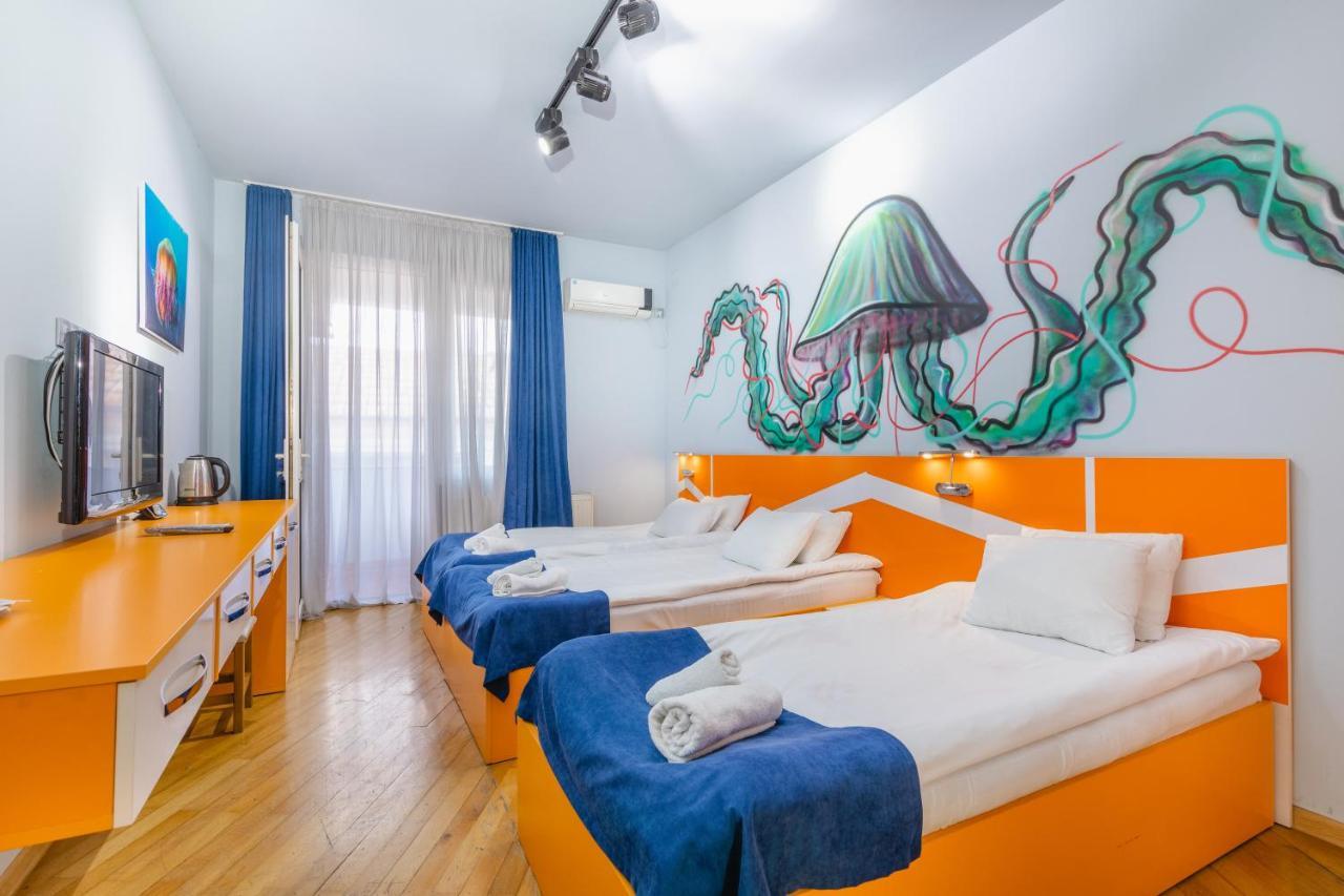 Boutique Hotel Medusa Batumi Bagian luar foto