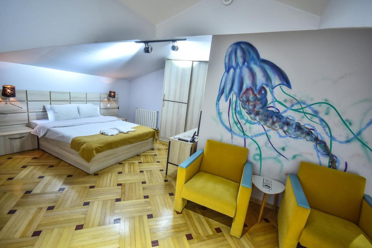 Boutique Hotel Medusa Batumi Bagian luar foto