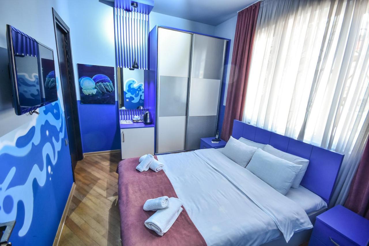 Boutique Hotel Medusa Batumi Bagian luar foto